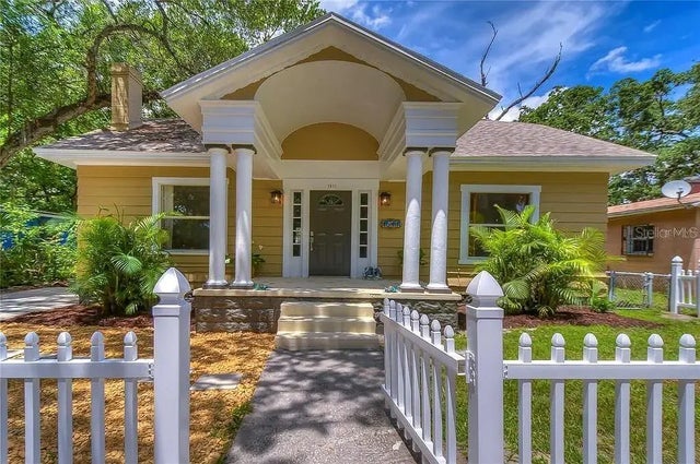 1511 Prescott Street S, ST PETERSBURG