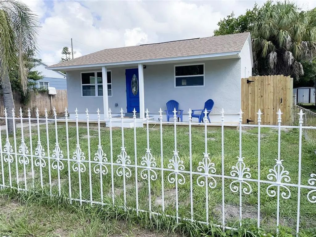 4537 10th Avenue S, ST PETERSBURG