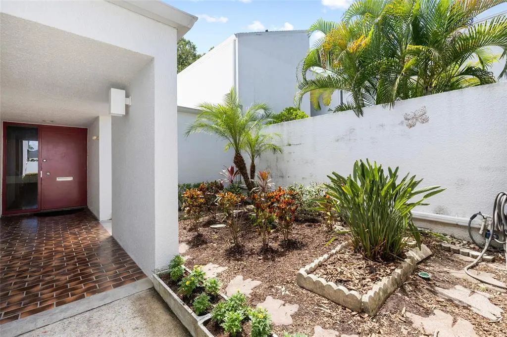 14225 Cypress Circle 14225, TAMPA