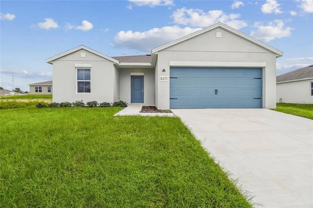 8271 N Wakefield Drive, DUNNELLON