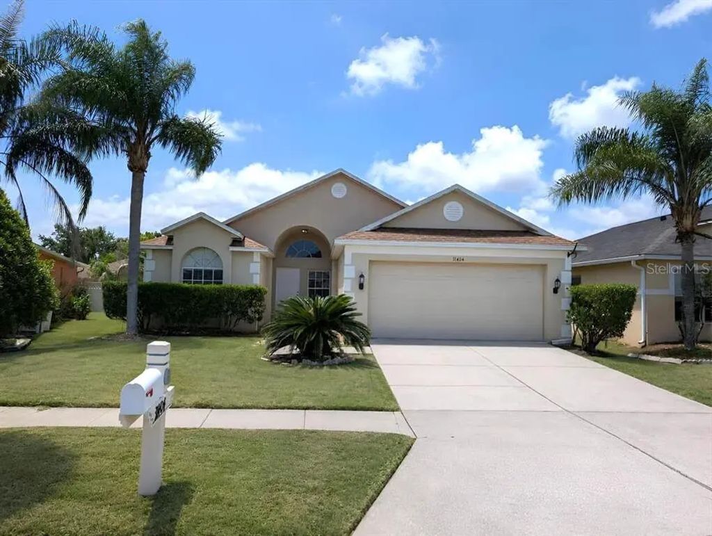 31404 Philmar Lane, WESLEY CHAPEL