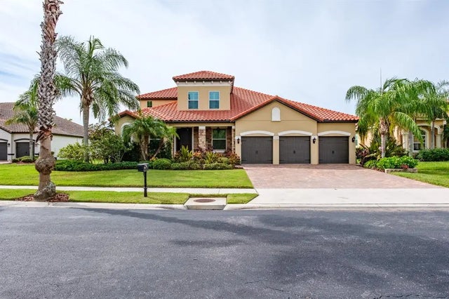 165 Mobbly Bay Drive, OLDSMAR