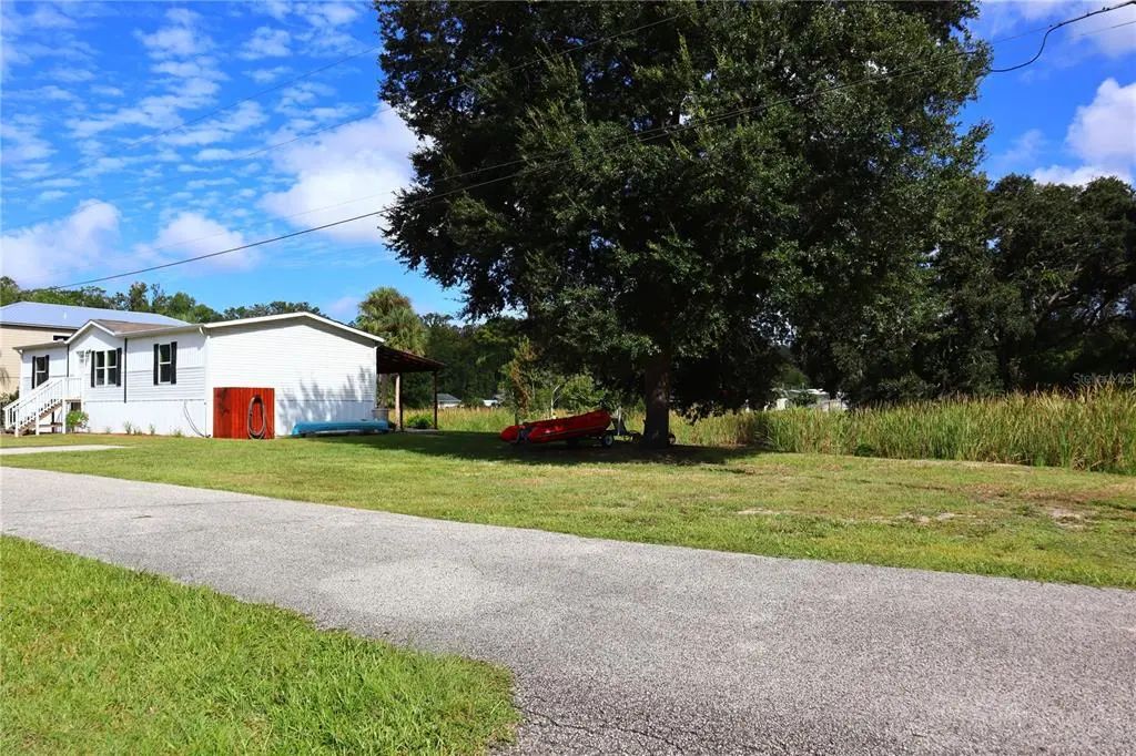 6443 Finance Avenue, WEEKI WACHEE