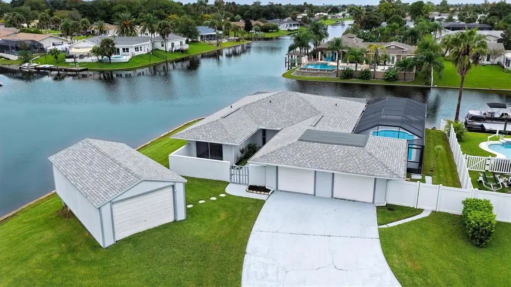 9 Castle Court, PALM COAST
