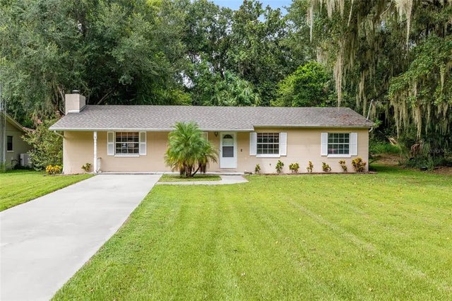 3909 Palm Drive, LEESBURG