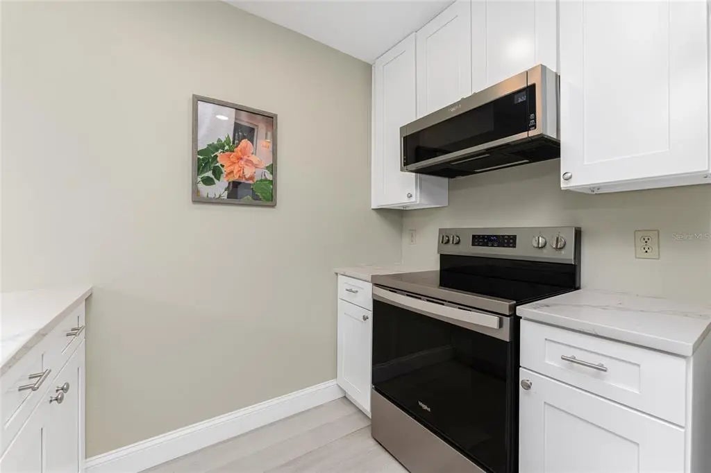 Gulf Shores Realty: 5 e255409180e241172f4ac1750dae95ef l