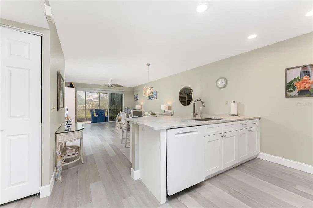 Gulf Shores Realty: 7 064897a6e07476ed6ba683edfe5a5094 l