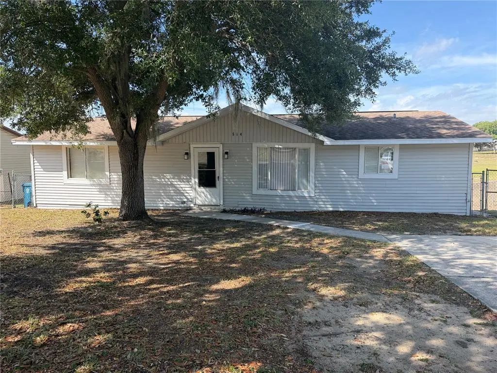 514 Greenbrough Drive, LAKE WALES