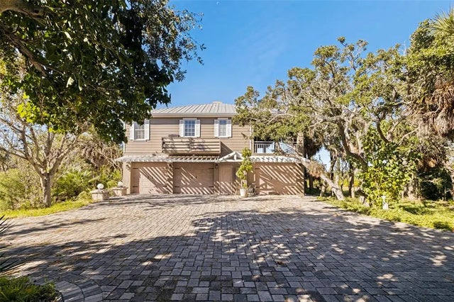 2000 Bayview Drive, TIERRA VERDE
