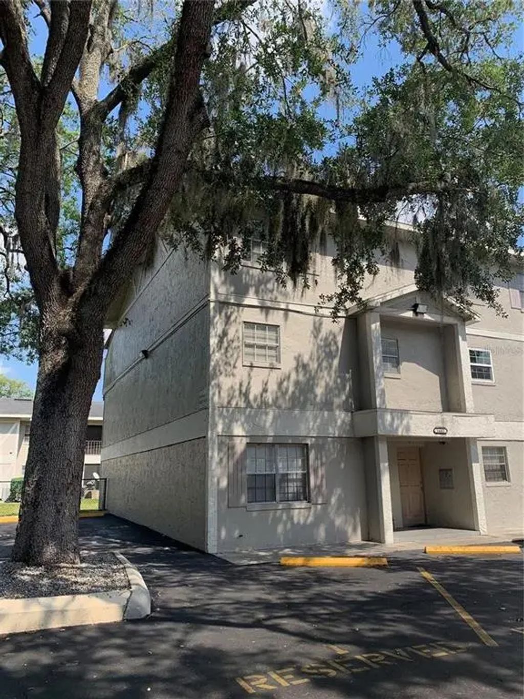 14402 Reuter Strasse Circle #2, TAMPA