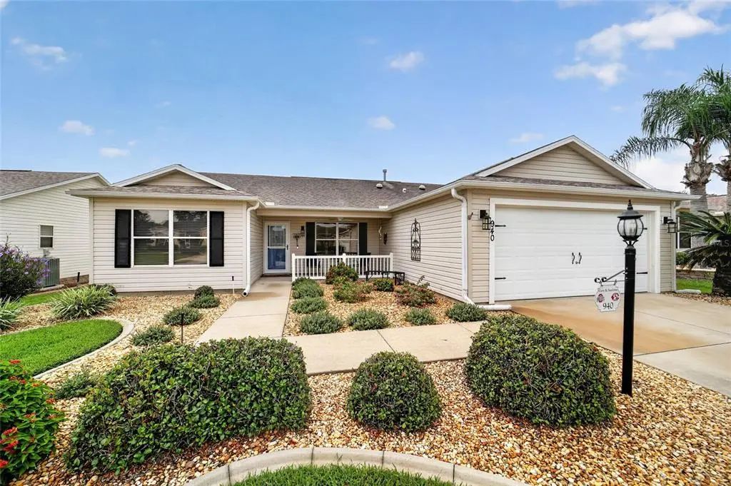 940 Eastmont Court, THE VILLAGES