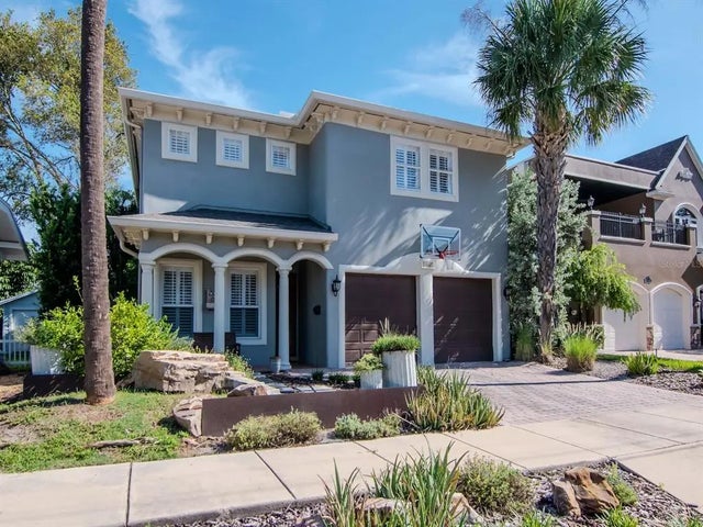 2807 W Sitios Street, TAMPA