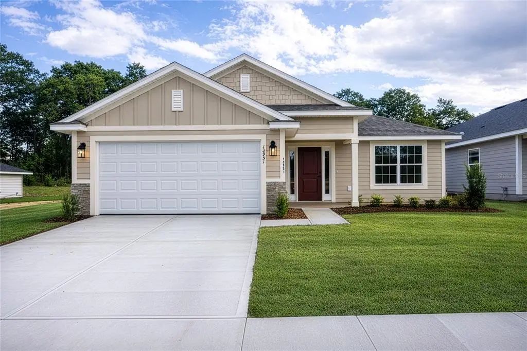 2597 Sw 250th Drive, NEWBERRY