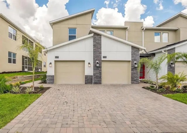 1129 Drop Lane 1129, DAVENPORT