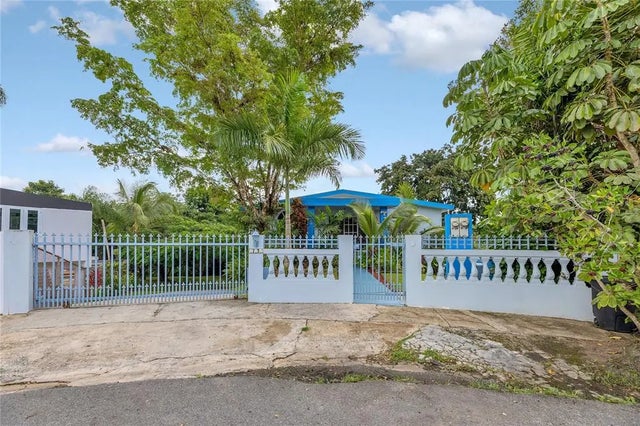 110 Freire Calle Rubi, CIDRA