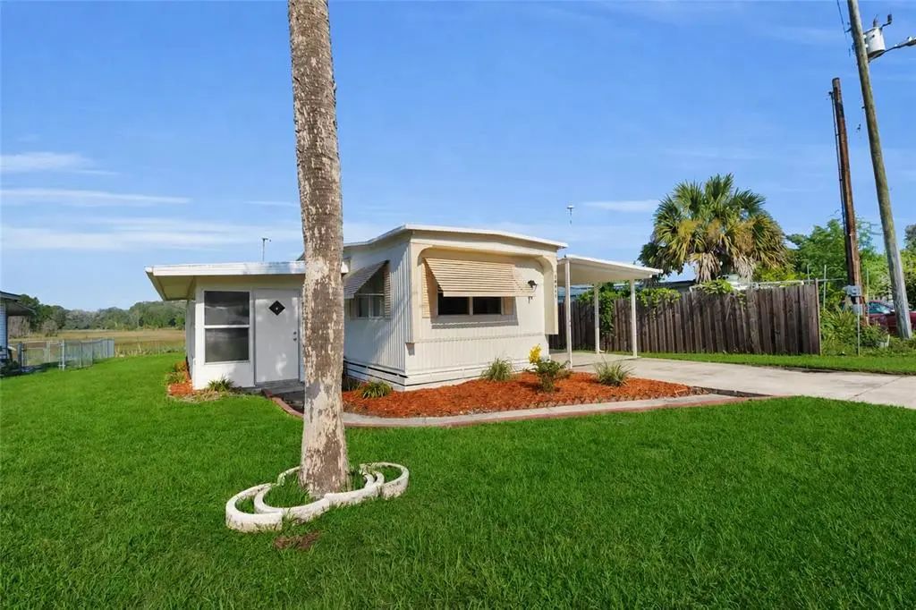 24631 Palmetto Drive, LEESBURG