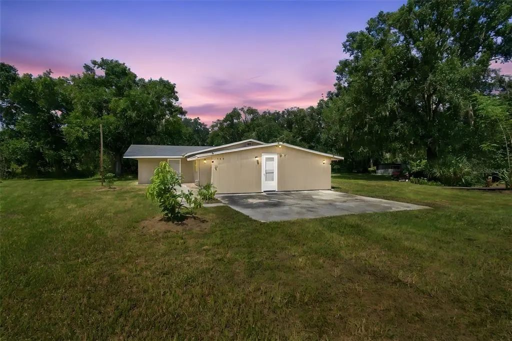 1142 Doc Coil Road, BOWLING GREEN