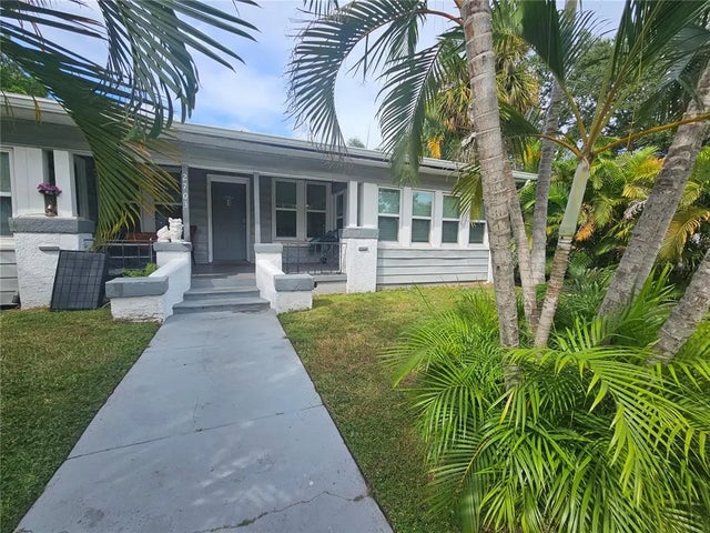 2703 W North A Street E, TAMPA