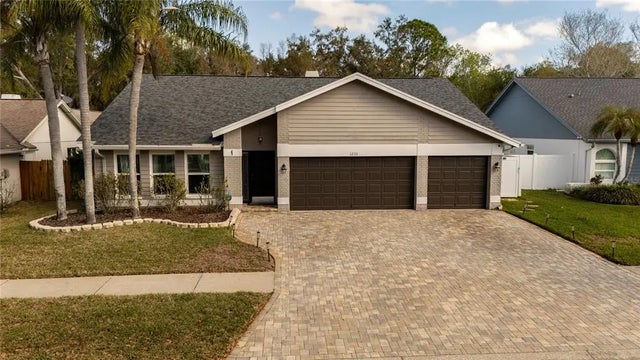 12111 Steppingstone Boulevard, TAMPA