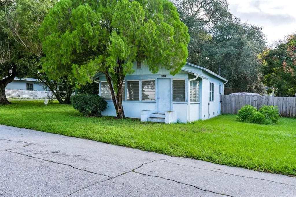 308 S Galena Avenue, MINNEOLA