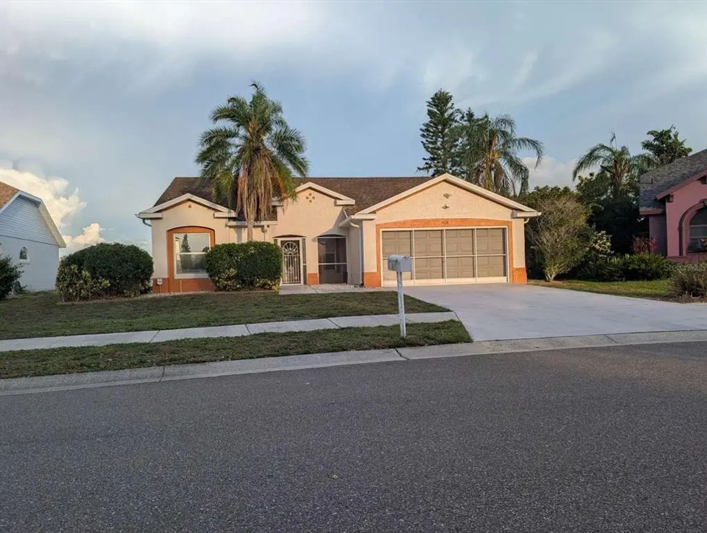 4826 11th Avenue Circle E, BRADENTON