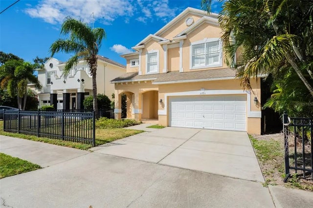 3105 W Cherokee Avenue, TAMPA