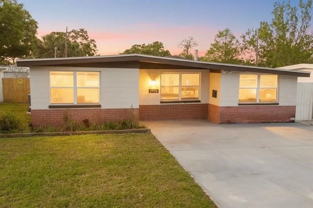 2936 39th Avenue N, ST PETERSBURG