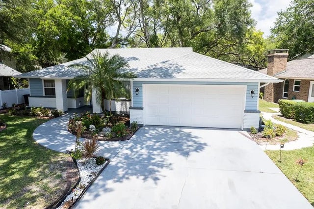 6908 Arbor Oaks Circle, BRADENTON