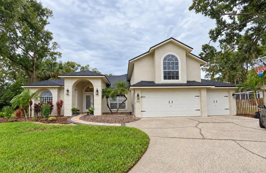 721 Fayette Place, LUTZ