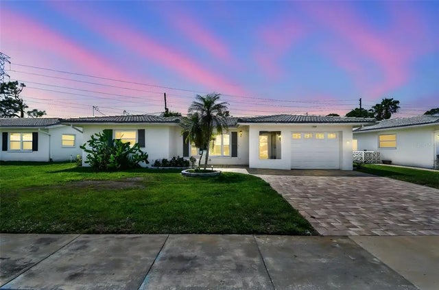 10036 40th Street N 3, PINELLAS PARK