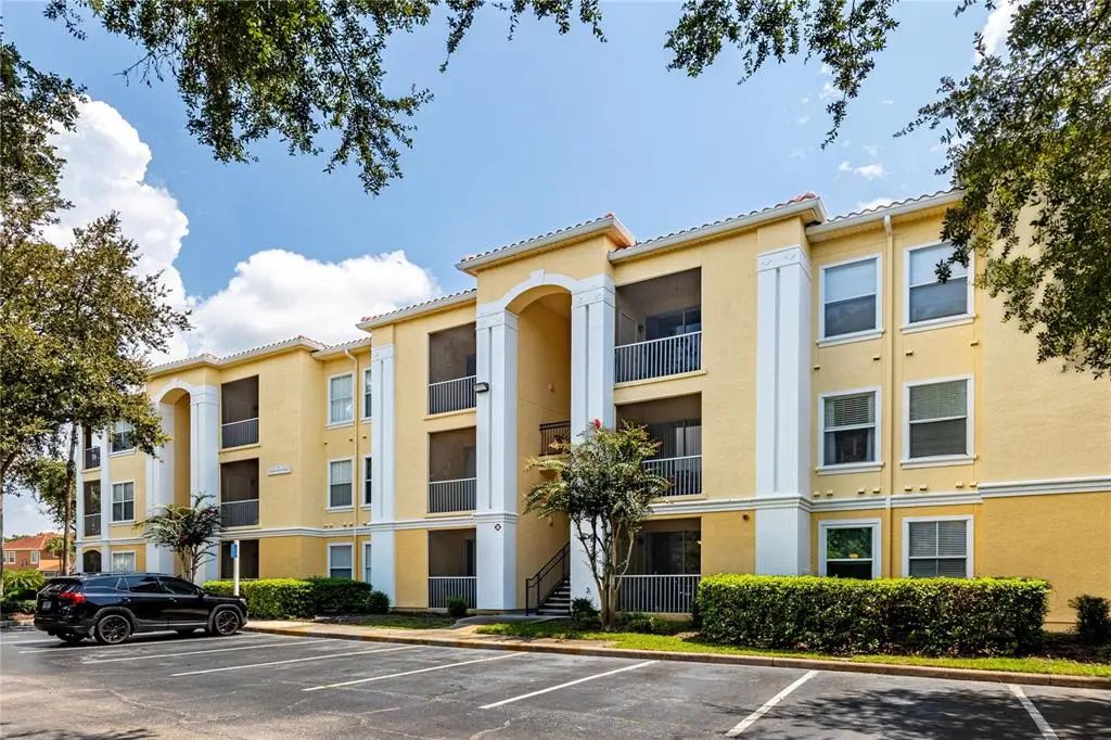 1275 Lake Shadow Circle 13107, MAITLAND