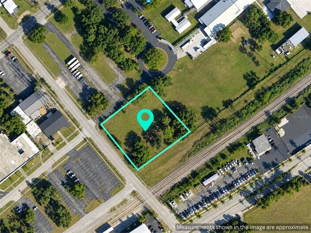 1001 Tarpon Street, FORT MYERS