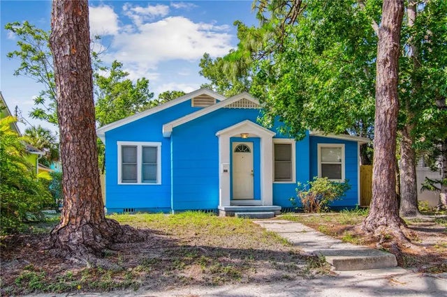 4411 3rd Avenue S, ST PETERSBURG