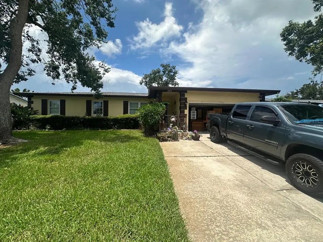 6016 18th Street Ne, ST PETERSBURG