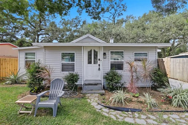 1518 Scranton Avenue, CLEARWATER