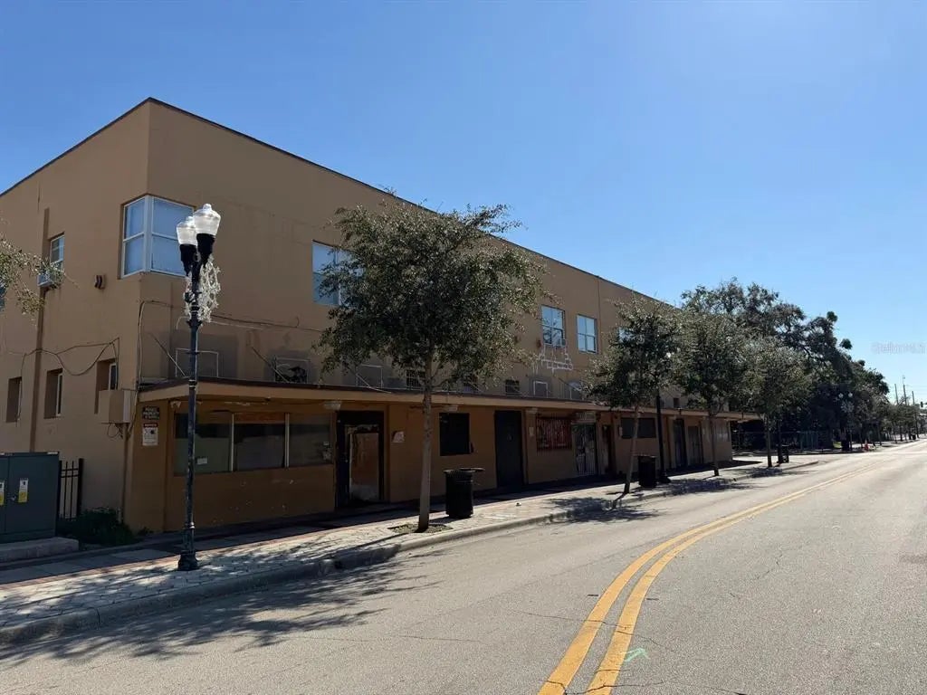 Photo of Listing #O6291907