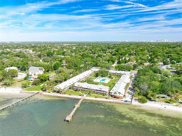 650 Pinellas Point Drive S 128, ST PETERSBURG