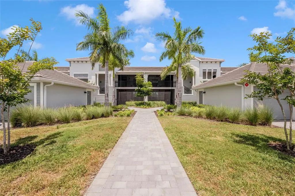 12470 Wellen Golf Street 104, VENICE