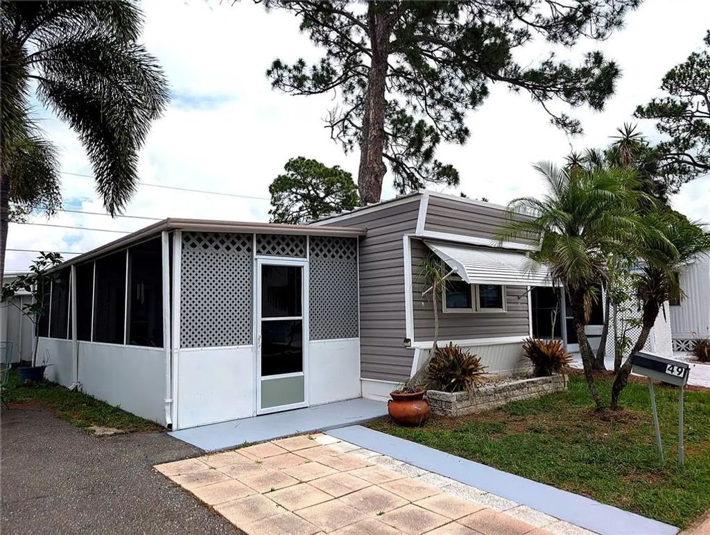 7803 46th Avenue N 49, ST PETERSBURG