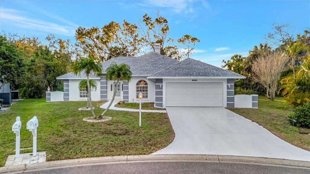 6864 Corral Court, SARASOTA