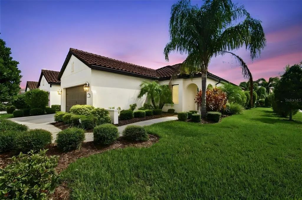 3723 Azurite Way, BRADENTON