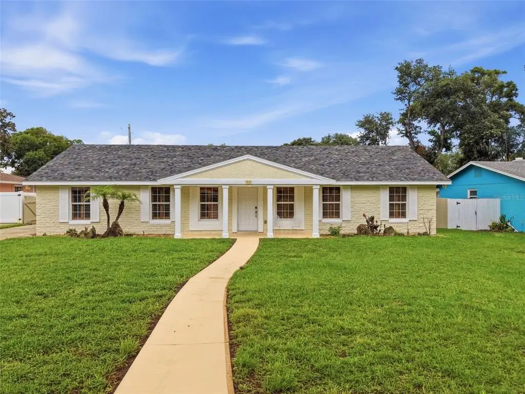 59 Crestwood Circle, ORMOND BEACH