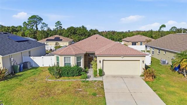 1085 Brenton Manor Drive, WINTER HAVEN