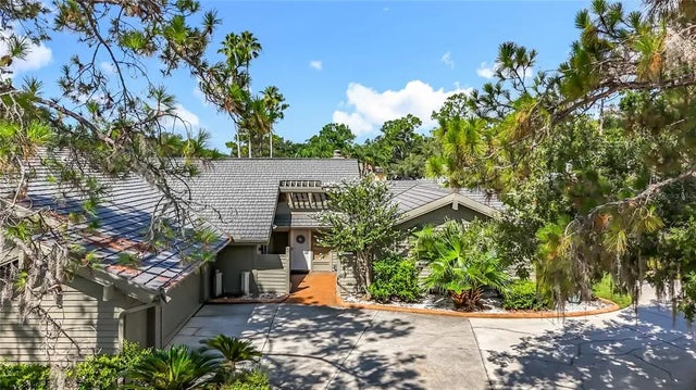 5335 Sand Crane Court, WESLEY CHAPEL