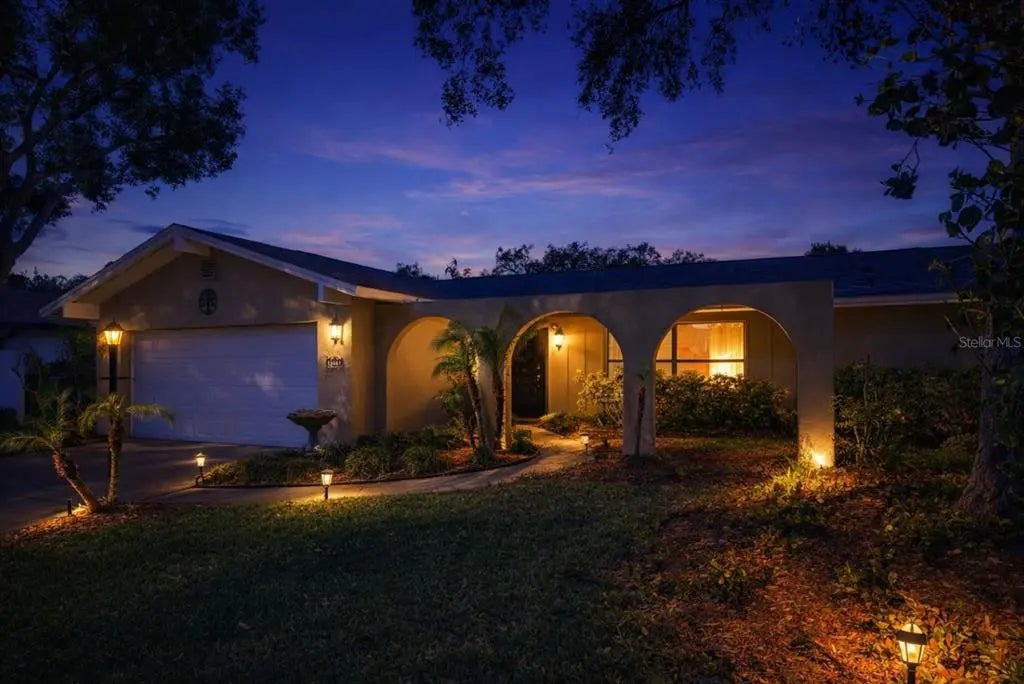 13441 Del Prado Drive S, LARGO