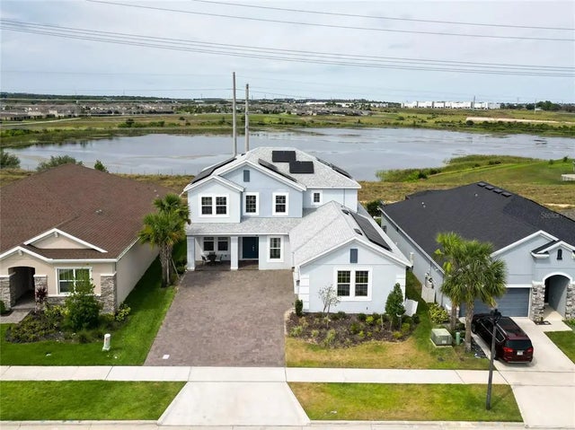 2926 Crest Wave Drive, CLERMONT