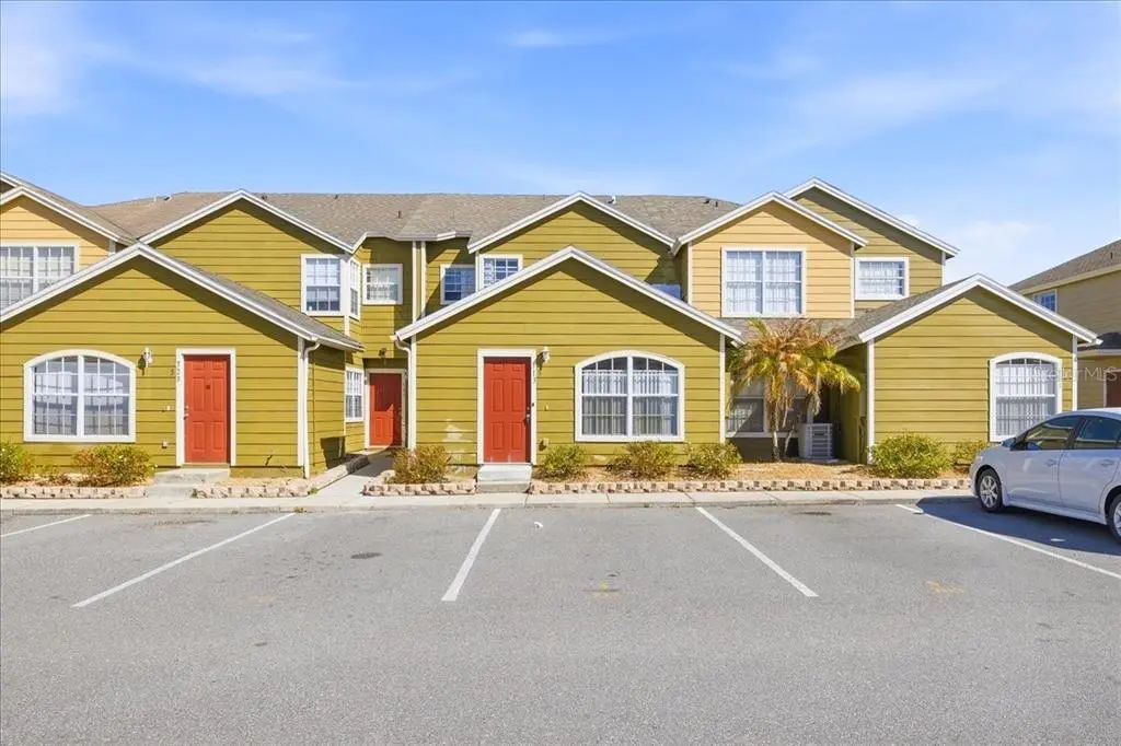 713 Washington Palm Loop Main, DAVENPORT