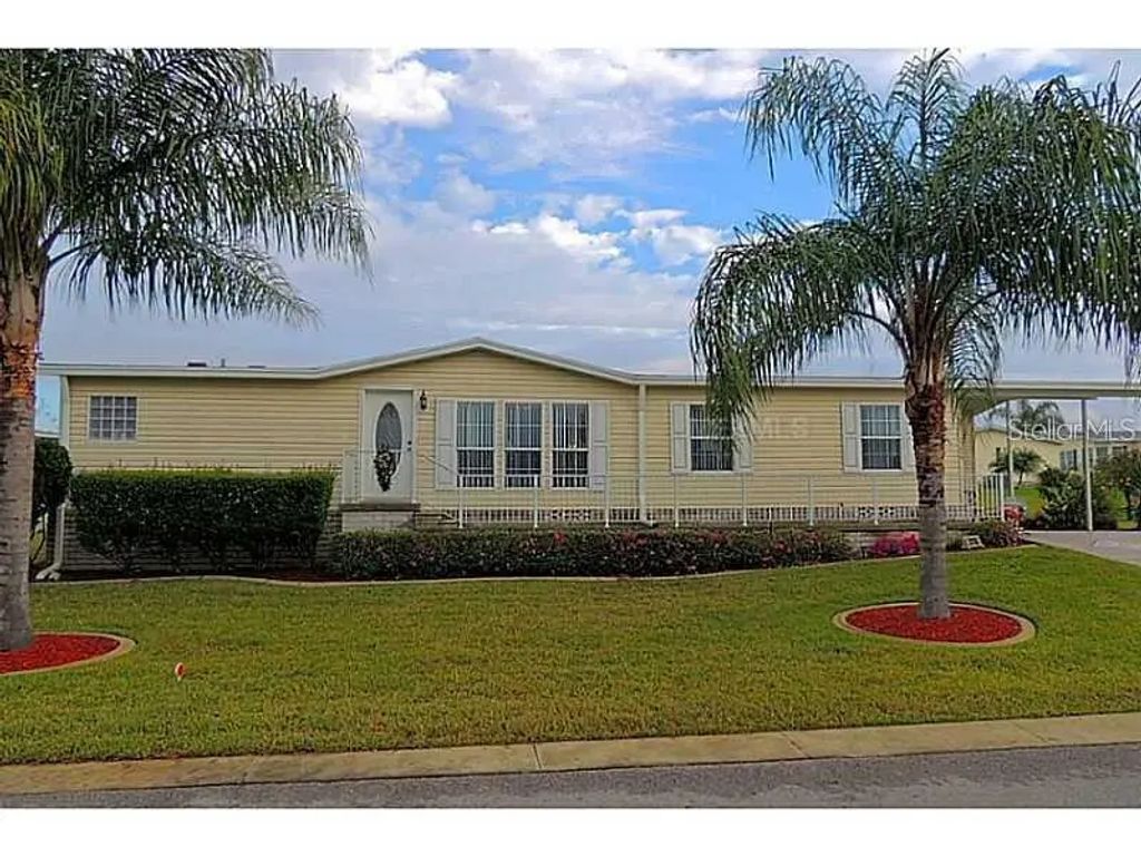 37535 New Horizons Boulevard, ZEPHYRHILLS
