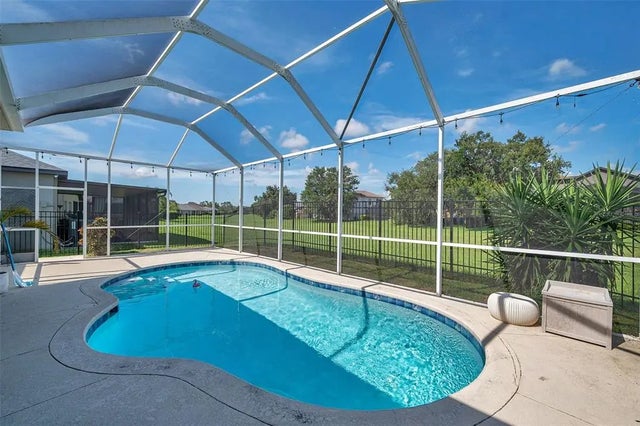 4641 Rolling Green Drive, WESLEY CHAPEL