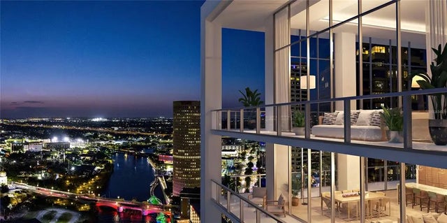 111 S Ashley Drive 2402, TAMPA